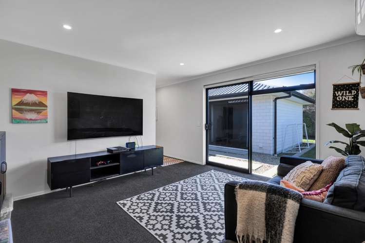 6 Birdie Lane Waiwhakaiho_16