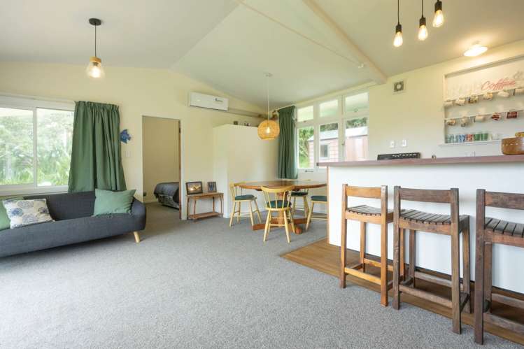 12 Seaview Road Piha_6
