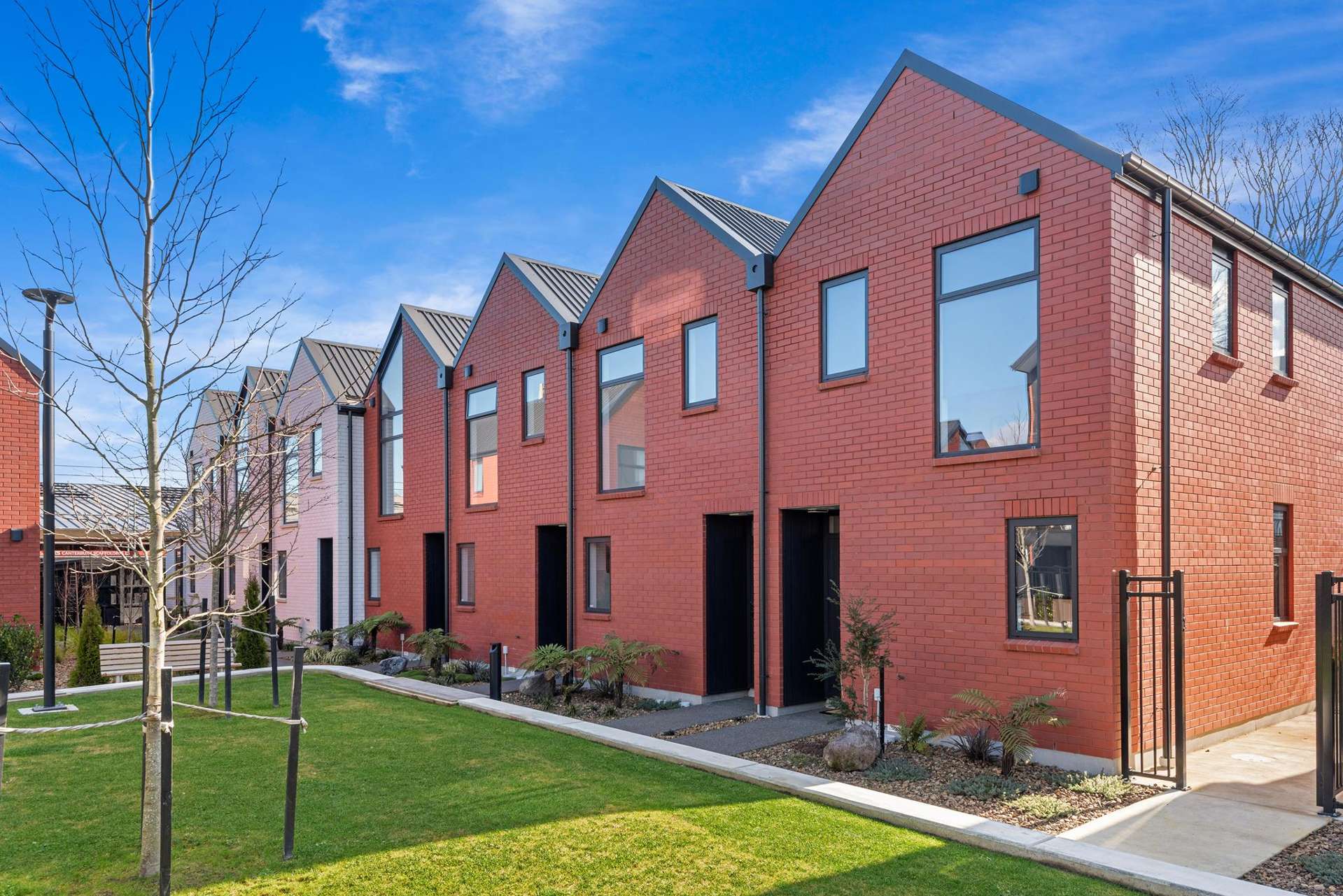 6/13 Donald Place Merivale_0