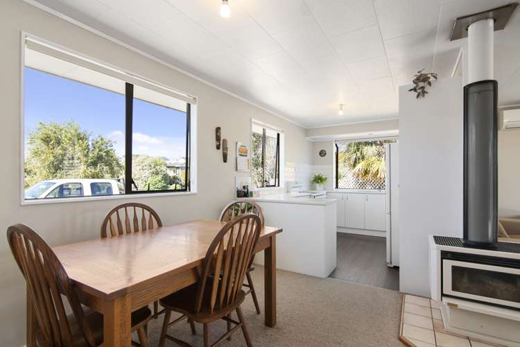 1 Laura Lane Brightwater_6