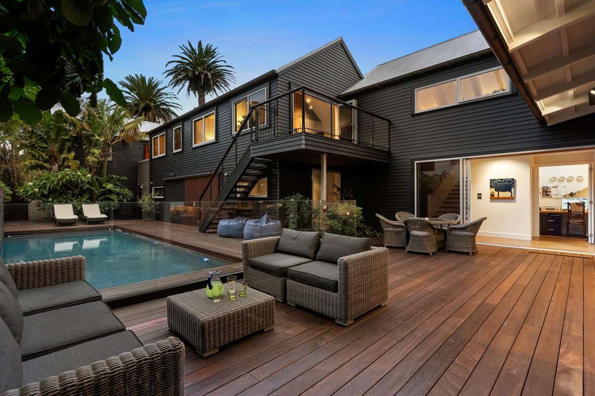 8 Musick Point Road_1