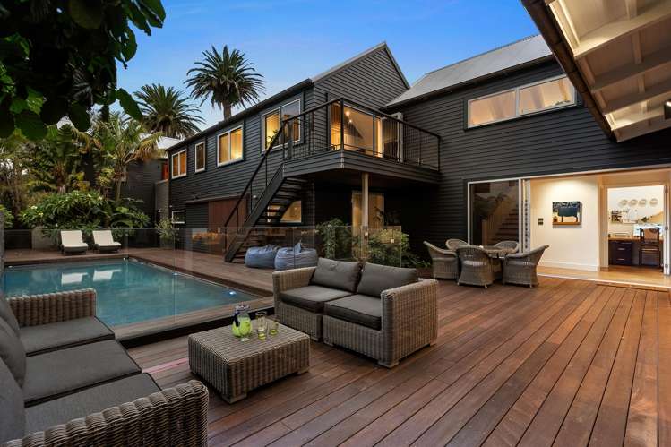 8 Musick Point Road_3