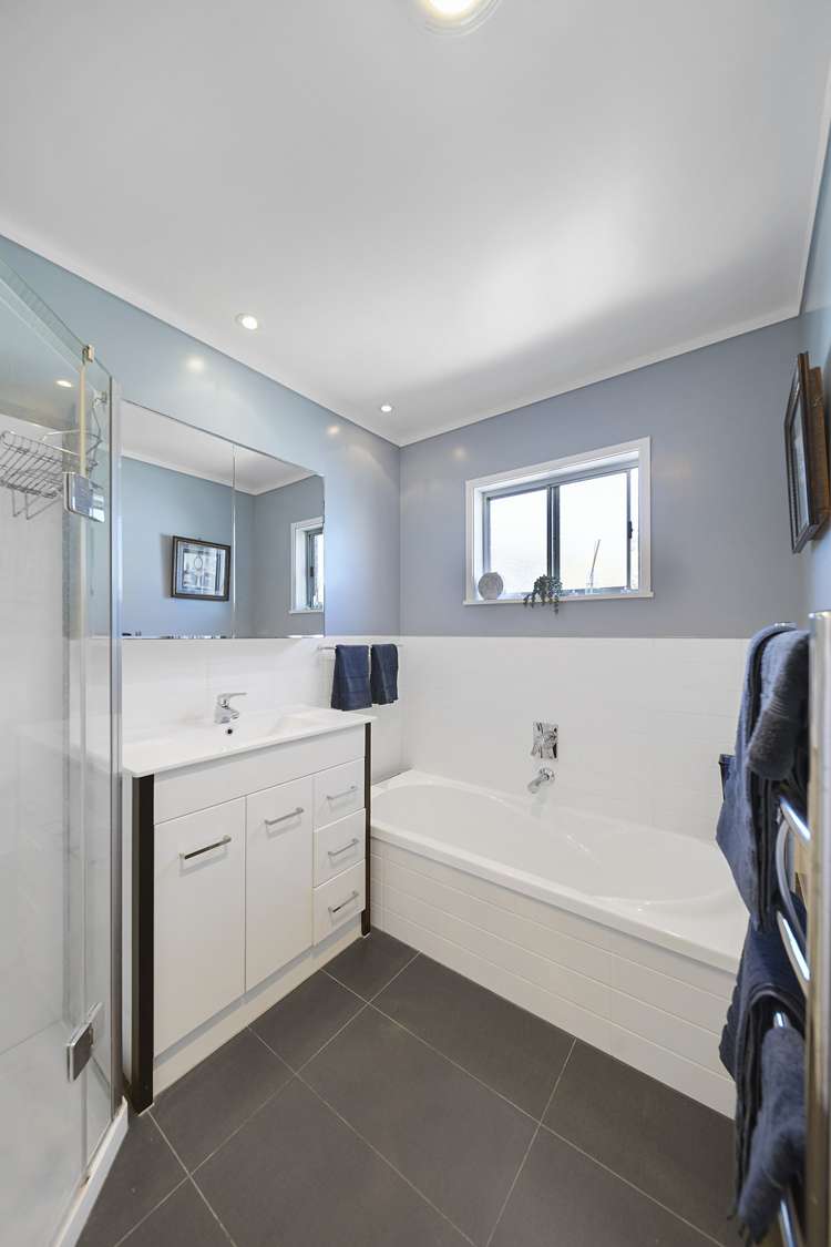 6 April Place Red Hill_10