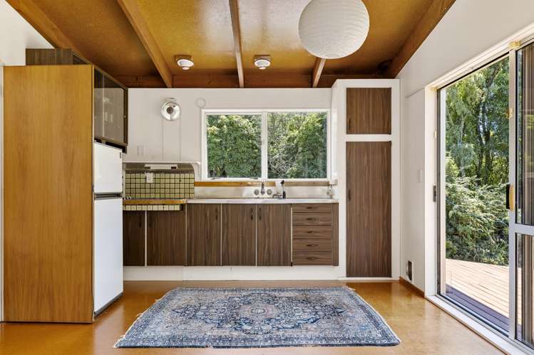 22 Reeves Road Acacia Bay_14