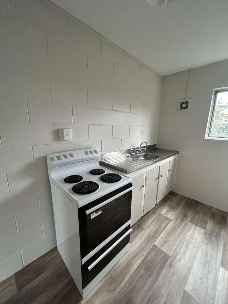 2/15A Wellington Street 1074_4