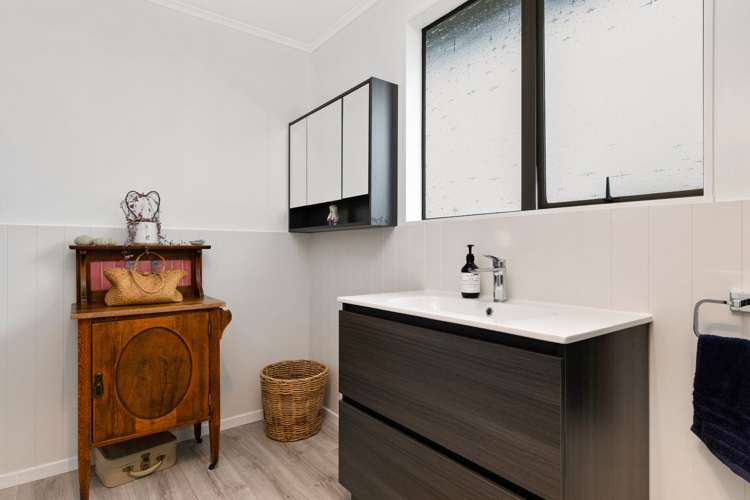 4 Kempton Place Richmond Heights_23