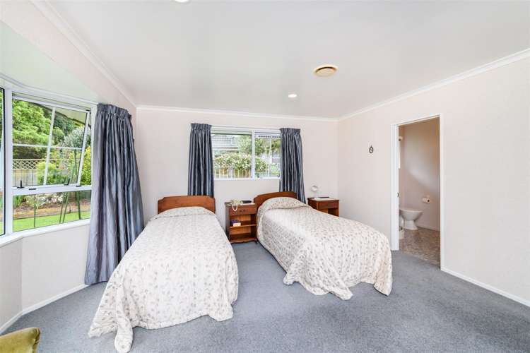 12 Dunallen Avenue Marton_21