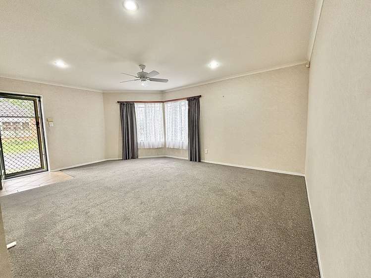 15 Drummond Drive Ranui_7