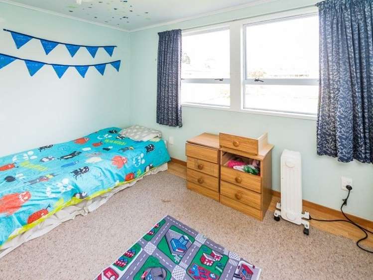 21 Surrey Road Springvale_12