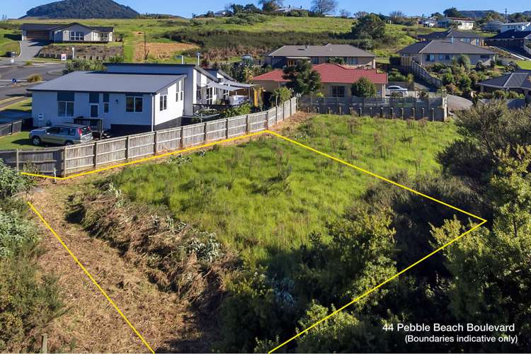 52 Pebble Beach Boulevard Kamo_14