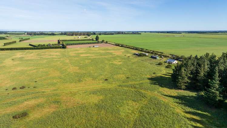 192 Yeomans Road Darfield_2