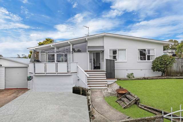 Do-Up or Develop in Prime Bucklands Beach!