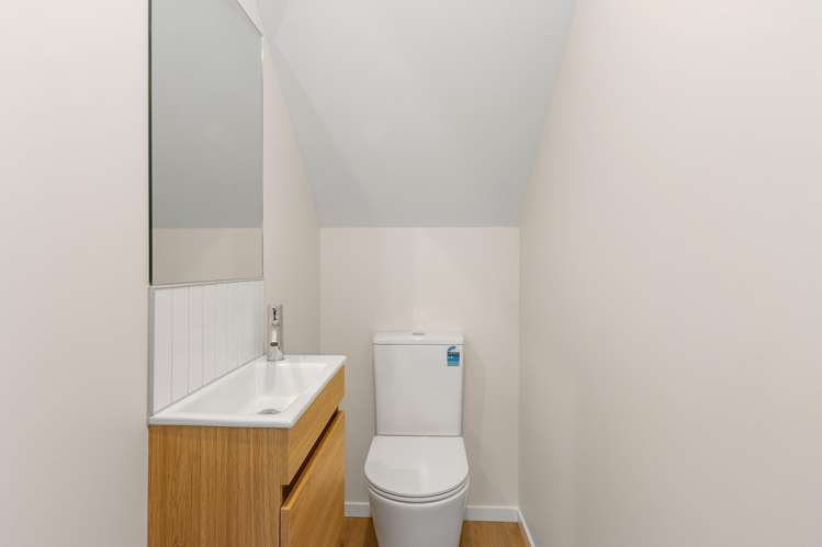 2/76 Caledonian Road Saint Albans_12