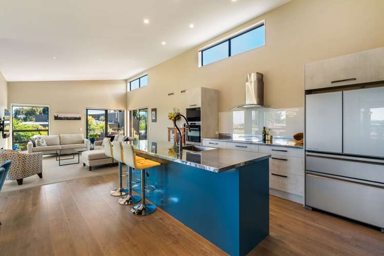 15 Te Heke Place Waikanae_10