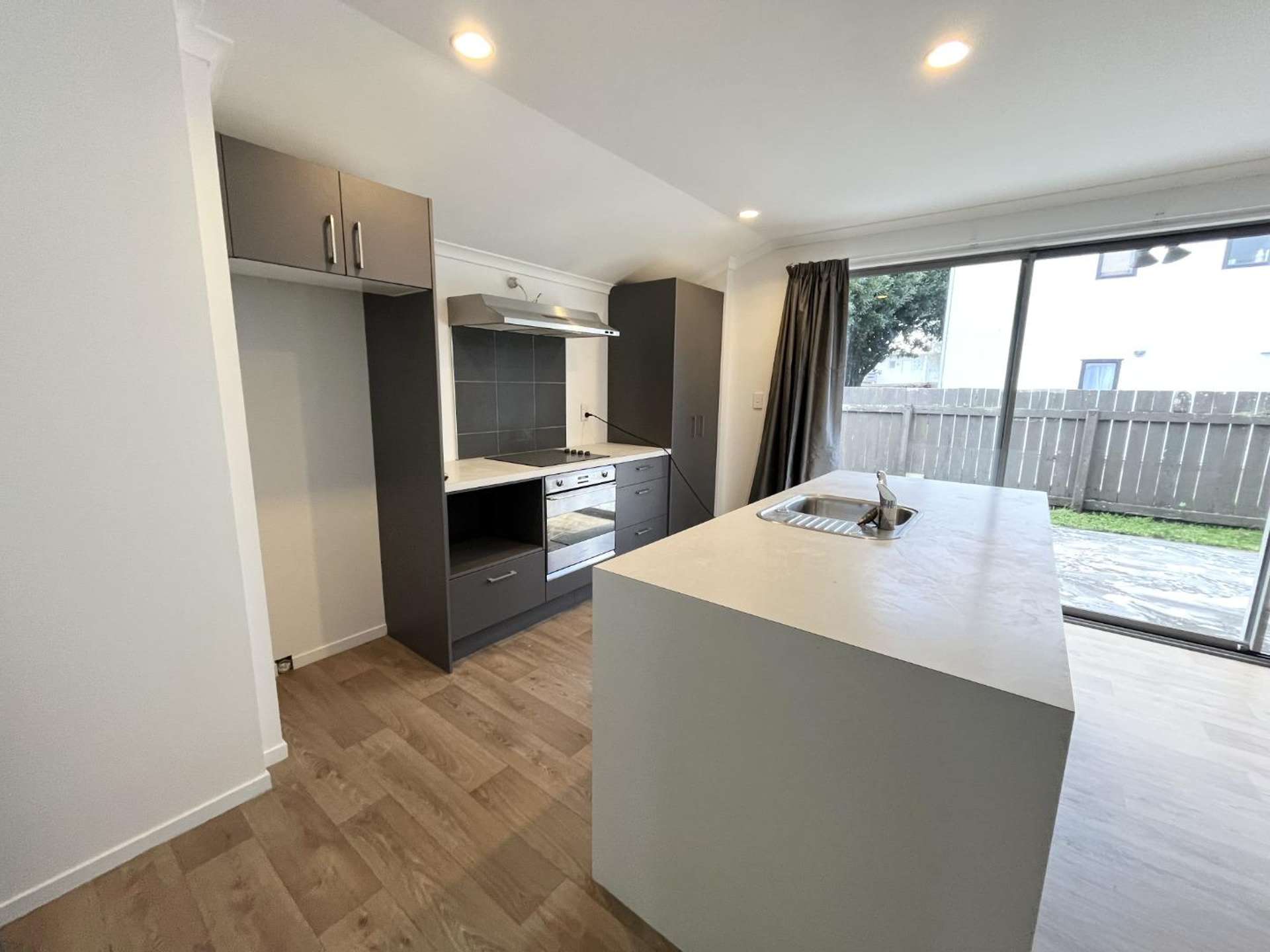 185b Knighton Road 1076_0