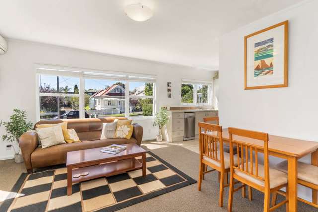 1/5 Cambria Road Devonport_2