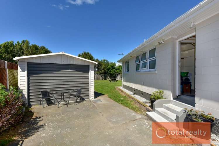 105 Springs Road Hornby_12