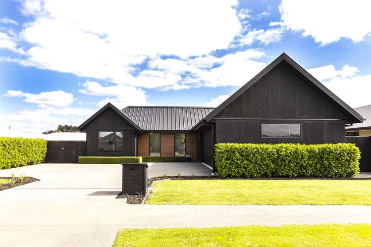 588 Birchs Road Lincoln_26