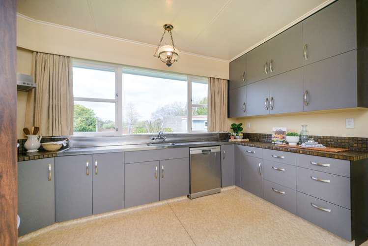 41 Fairview Avenue Feilding_10