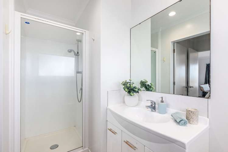 16A Karaka Street Otaki Beach_14