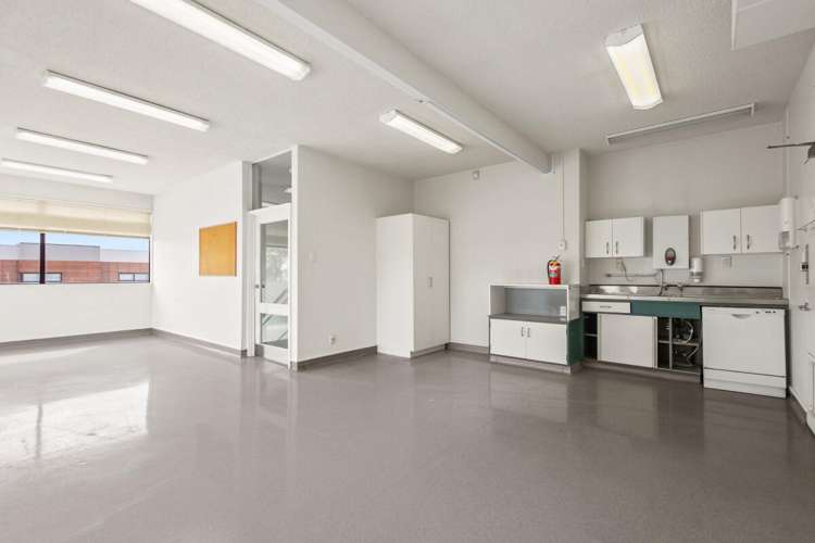 114 Fitzgerald Avenue City Centre_12