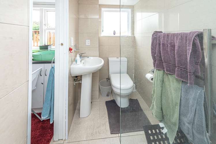 60 Devon Road Springvale_19