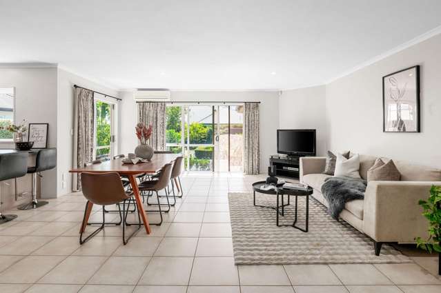 17 Palliser Drive Huntington_3