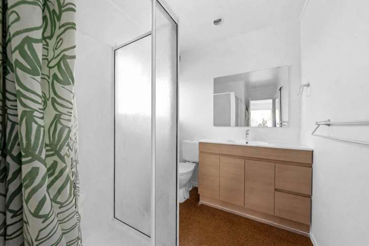 70 Priestley Drive Bucklands Beach_7