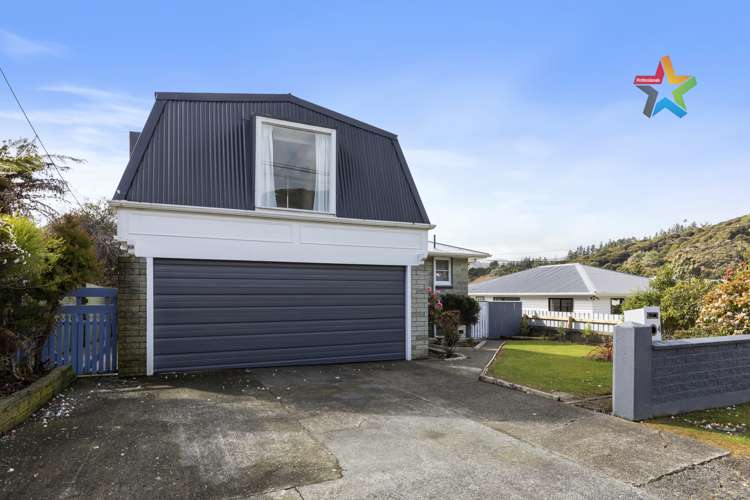 54 Holland Street Wainuiomata_17