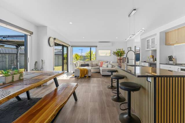 18 Wai Terrace Wharewaka_1