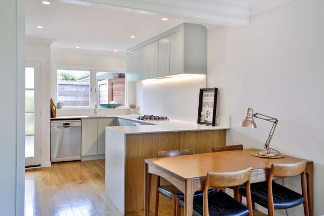 2/12 Bella Vista Road Herne Bay_3