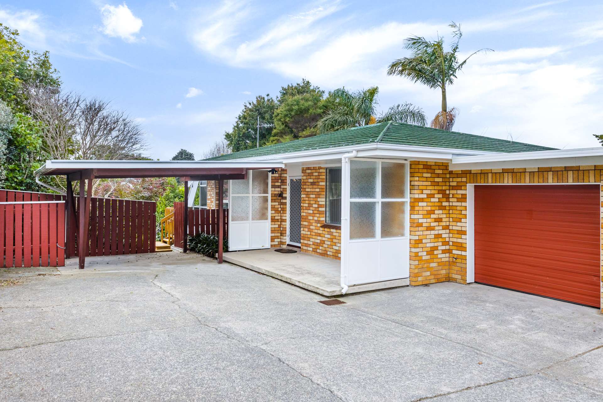 2/193 Don Buck Road Massey_0