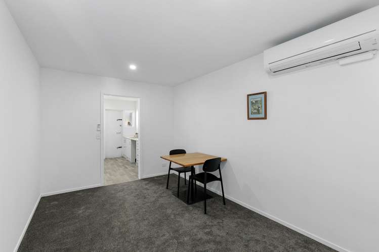 3/57 Merton Street_3