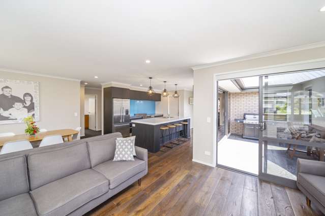 12 Ryder Drive Waiwhakaiho_1