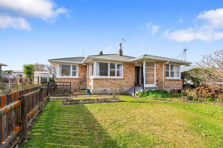 6 Brent Road Owhata_18