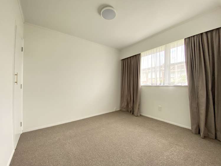 2/63 Rawhiti Road One Tree Hill_7