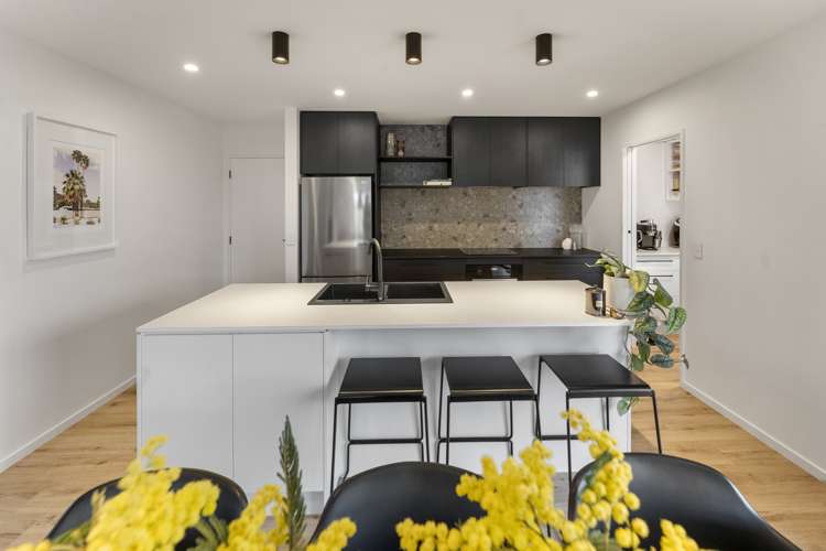 48 Katania Heights Brightwater_16