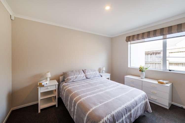10 Galea Grove Kelvin Grove_16