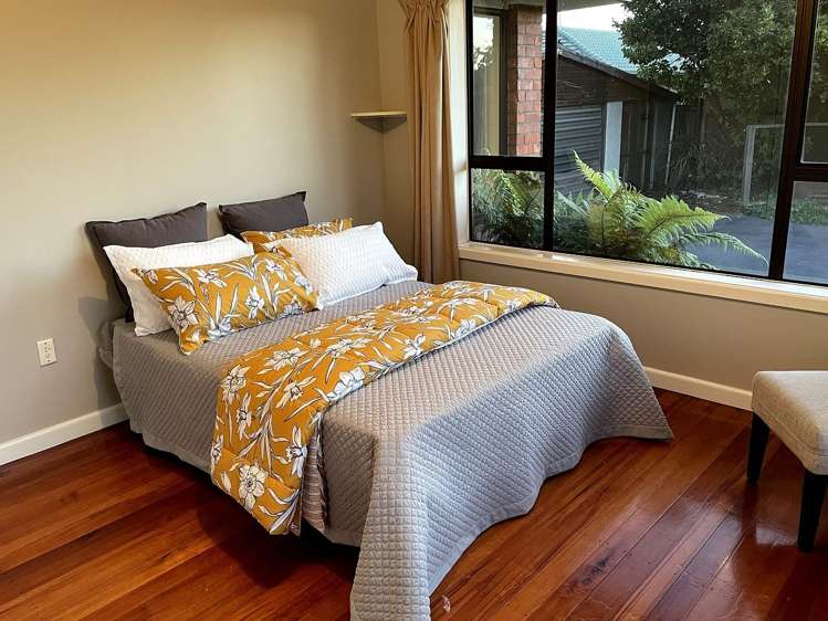 4 Deloraine Street Somerfield_16