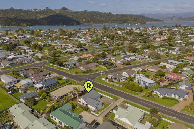 5 Cholmondeley Crescent Whitianga_2