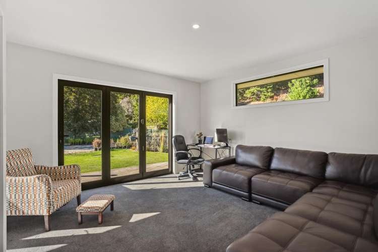 8 Kingan Road Luggate_11