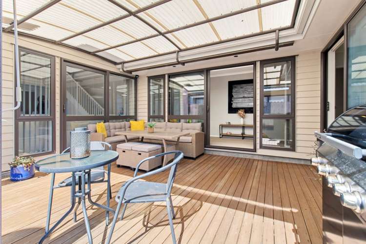 24 Tarapiroe Avenue Takanini_15