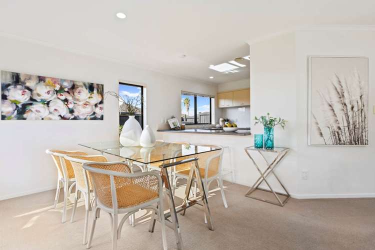 33 Belcoo Crescent East Tamaki_3