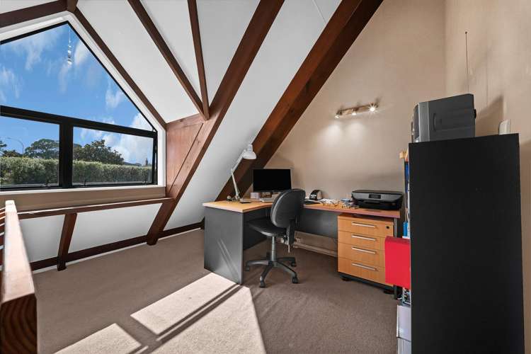 77 Botany Road Botany Downs_15