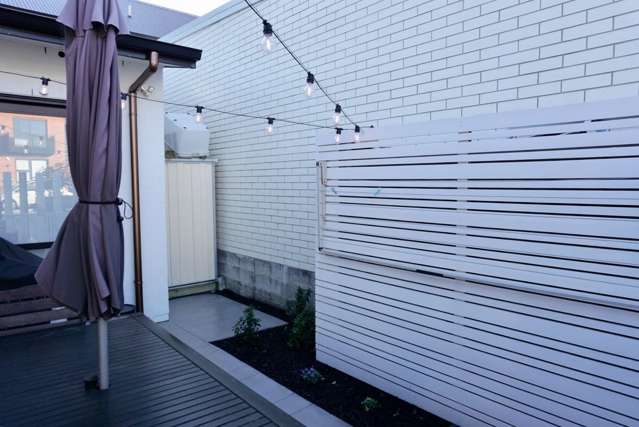 8 Saltmarsh Road Hobsonville_1