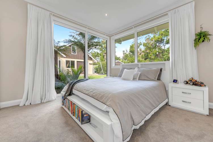 19 Ambrose Lane Whitford_37