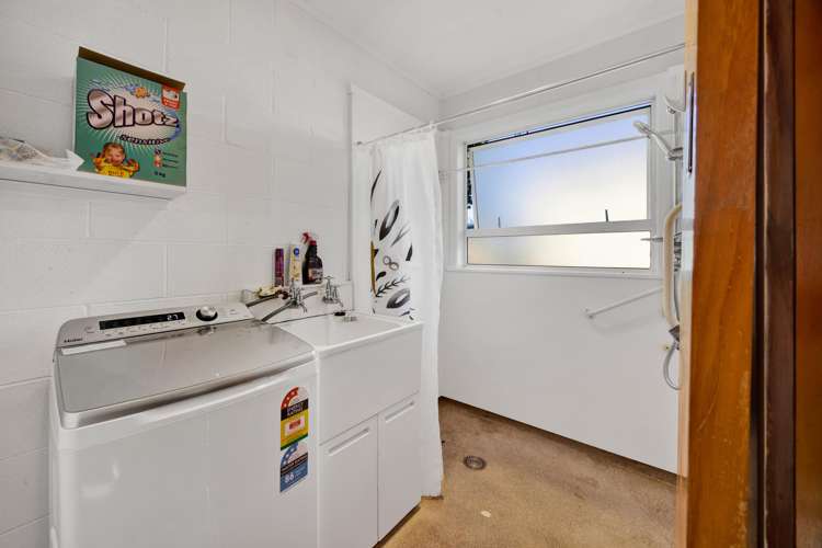 42/1 Egmont Street Hawera_12