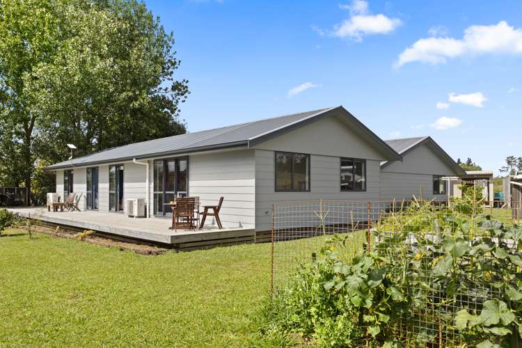 1113 Churchill Road Pukekawa_20