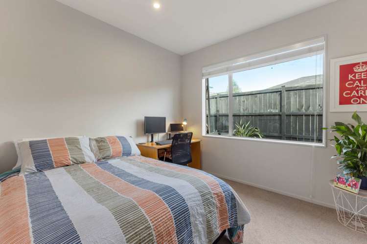 8 Kaiawa Street Beachlands_34