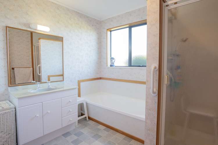 9 Daley Place Winton_13